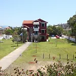 Ioli 4*